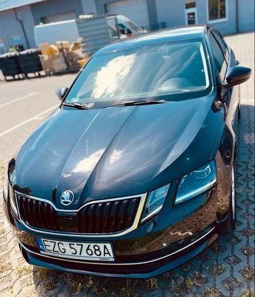 Skoda Octavia cena 69000 przebieg: 81000, rok produkcji 2018 z Zgierz małe 436